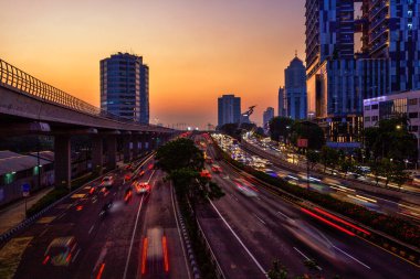 Jakarta resmi olarak Endonezya 'nın başkenti olan Jakarta' nın başkentidir. Jakarta, Endonezya 'nın ekonomi, kültür ve siyasetinin merkezidir. 28 08 2024