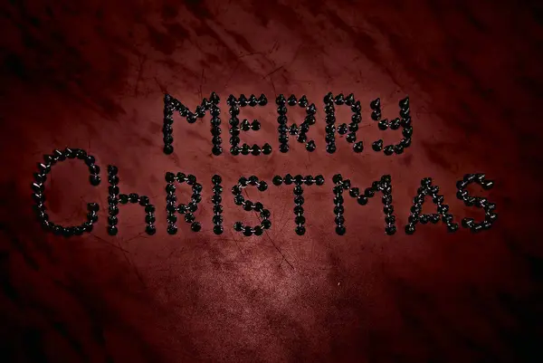 Mutlu Noel yazıtları. Yaratıcı uygulamada.