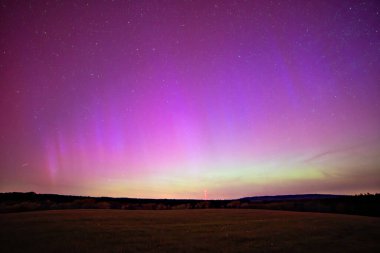 Çek Cumhuriyeti üzerinde güzel bir aurora