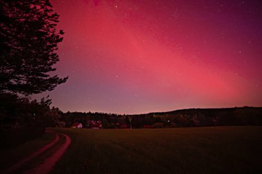 Çek Cumhuriyeti üzerinde güzel bir aurora
