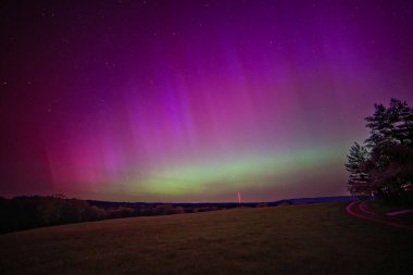 Çek Cumhuriyeti üzerinde güzel bir aurora