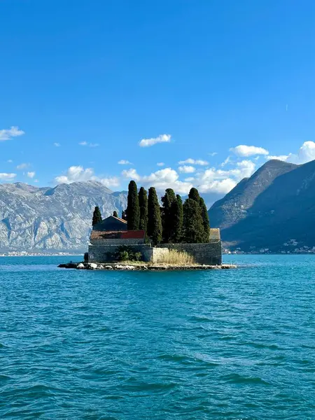 Garda Gölü, İtalya. Garda Gölü manzarası