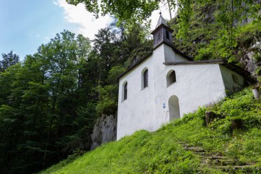 Falkenstein Kilisesi, yazın St. Wolfgang, Avusturya