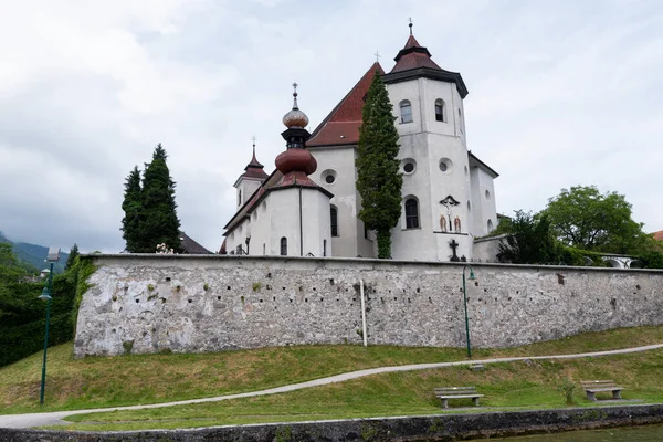 stock image Church in Traunkirchen in summer in Austria