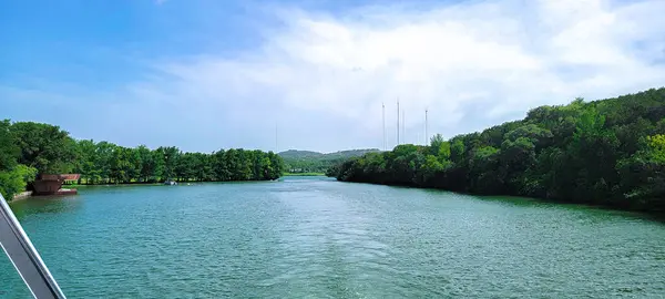 Austin Teksas Uğur Kuşu Nehri