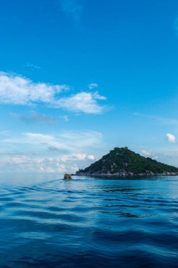Sabah teknede Koh Nang Yuan 'a yüz.
