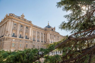 Royal Palace of Madrid görünümünü