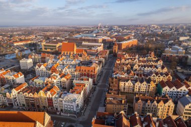 Elblag 'daki eski şehrin havadan görüntüsü
