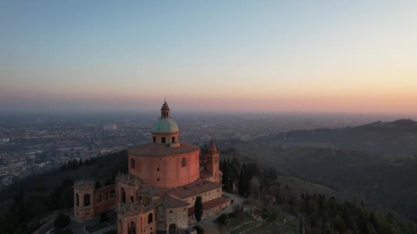 Luchtfoto Van Het Heiligdom Van Madonna San Luca Bologna — Stockvideo