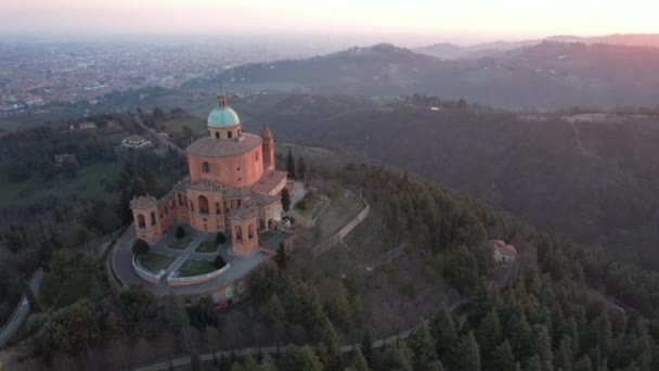 Luftaufnahme Des Heiligtums Der Madonna San Luca Bologna — Stockvideo