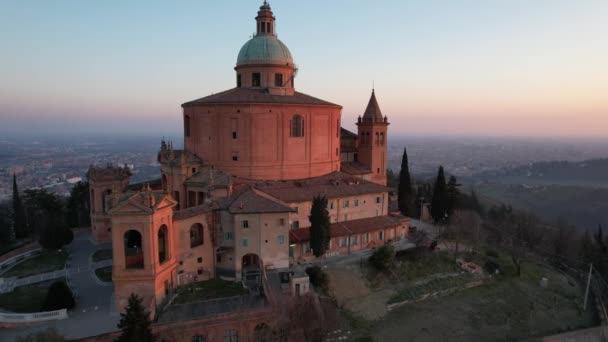 博洛尼亚圣卢卡圣母玛利亚避难所的空中景观 — 图库视频影像