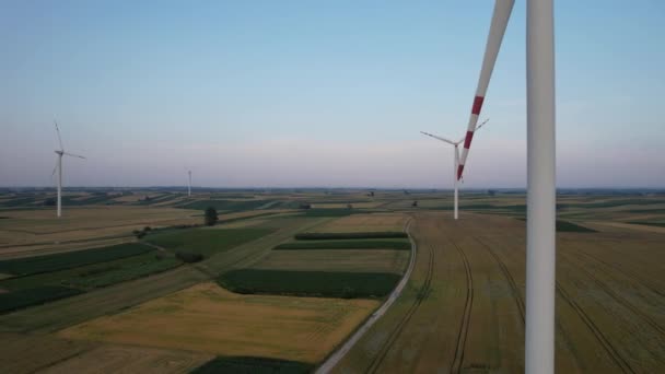 Luftaufnahme Der Windmühle Auf Dem Windpark — Stockvideo
