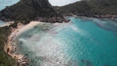 Yunanistan 'ın Korfu adasındaki Timoni plajının hava manzarası