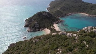 Yunanistan 'ın Korfu adasındaki Timoni plajının hava manzarası