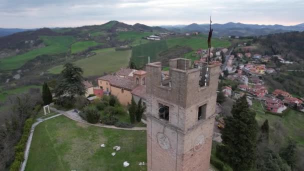 Luchtfoto Van Peglio Dorp Italië — Stockvideo