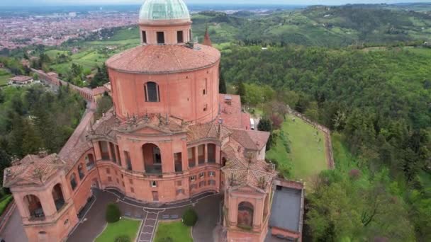 Luchtfoto Van Het Heiligdom Van Madonna San Luca Bologna — Stockvideo