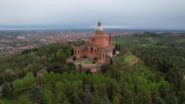 볼로냐의 마돈나 성소의 — 비디오