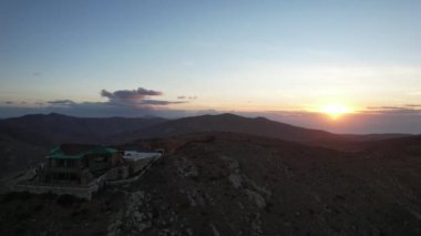 İspanya 'da Fuerteventura' daki dağların havadan görünüşü