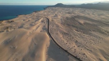 Fuerteventura 'daki kumulların hava görüntüsü