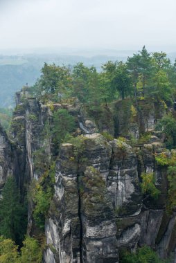 Almanya 'da Sakson İsviçre Parkı' ndaki Bastei manzarası