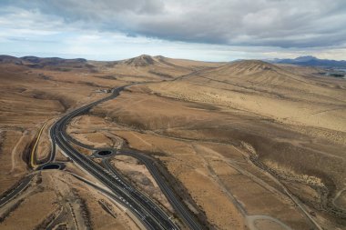 Adanın kuzeyindeki Fuerteventura kıyılarının havadan görüntüsü