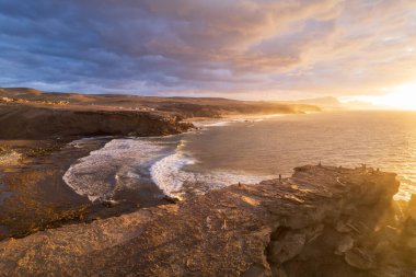 La Pared 'deki Fuerteventura kıyılarının havadan görüntüsü