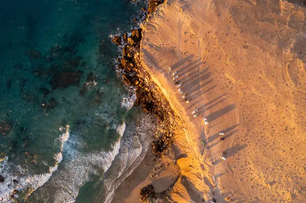 La Pared 'deki Fuerteventura kıyılarının havadan görüntüsü