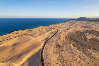 Fuerteventura 'daki kumulların hava görüntüsü