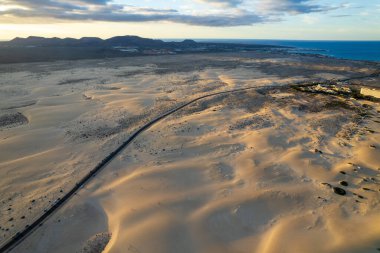 Fuerteventura 'daki kumulların hava görüntüsü