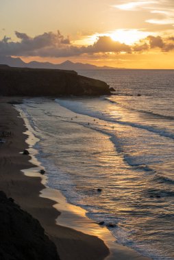 La Pared 'deki Fuerteventura kıyılarının havadan görüntüsü