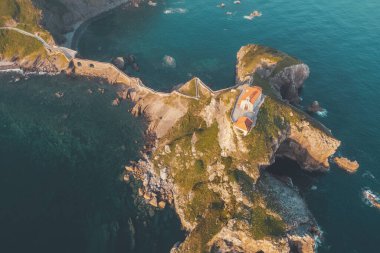 İspanya 'daki San Juan de Gaztelugatxe hava manzarası