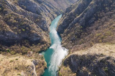 Kuzey Makedonya 'daki Matka Kanyonu' nun hava manzarası