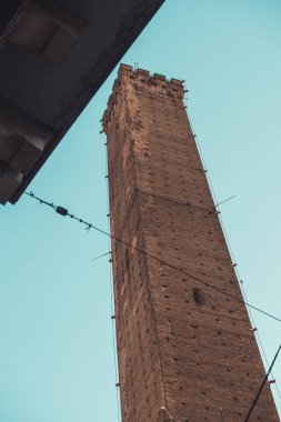 Bologna Caddesi 'nin sabah manzarası