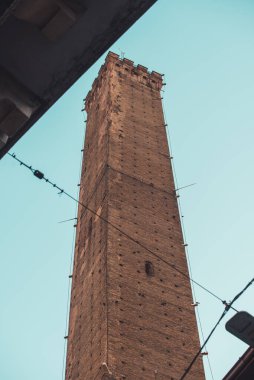 Bologna Caddesi 'nin sabah manzarası