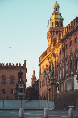 Bologna Caddesi 'nin sabah manzarası