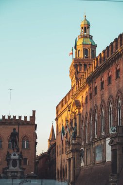 Bologna Caddesi 'nin sabah manzarası