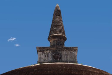 Rankoth Vehera Stupa, Polonnaruwa, Sri Lanka