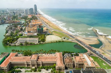 Colombo ve Galle yüz yeşil havadan görünümü