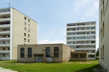 Komünist tarzı apartmanlar Çek Cumhuriyeti'nde blokları