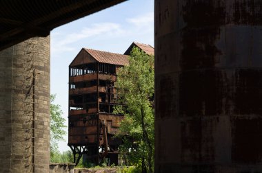 Terk edilmiş binalarda Dolni Vitkovice Sanayi Bölgesi, Ostrava, Çek Cumhuriyeti