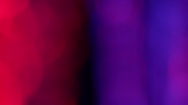 Abstrakte Rotierende Glas Rgb Lichtreflexionen Auf Schwarzem Hintergrund — Stockvideo