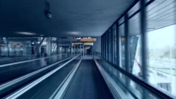 Moving Walkway Airport Building Corridor Time Lapse — Stock Video