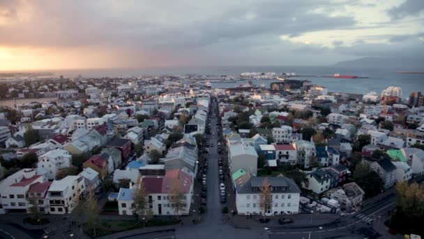 Hög Vinkel Synvinkel Stadsbild Vid Solnedgången Reykjavik Island — Stockvideo