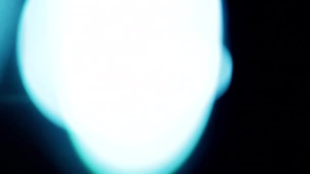 Απεσταλμένο Φως Φακό Φωτοβολίδα Διαρροές Φως Επικαλύψει Μαύρο Φόντο — Αρχείο Βίντεο