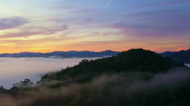 Aerial View Scenery Sunrise Mountain Tropical Rainforest Slow Floating Fog — Stockvideo