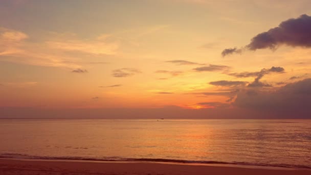 Luftbild Sonnenuntergang Über Dem Ozean Wolken Bedecken Den Ozean Während — Stockvideo