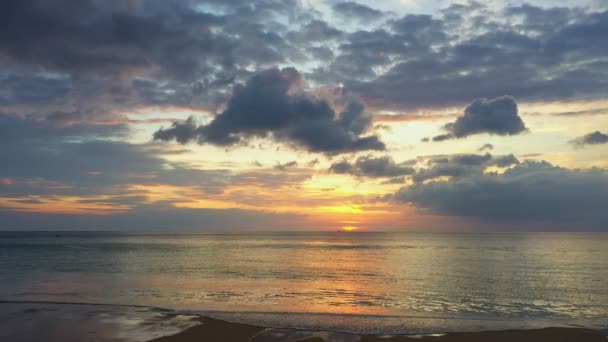 Панорамный Вид Величественный Пейзаж Заката Солнца Восхода Солнца Удивительный Свет — стоковое видео