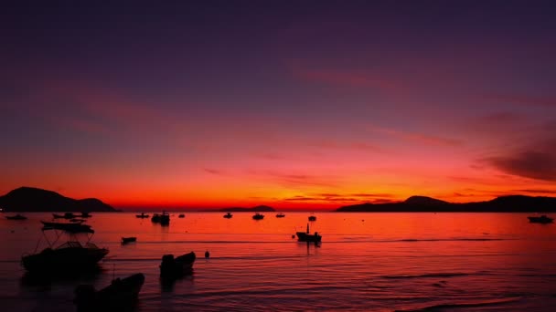 Aerial View Beautiful Sunrise Fishing Boats Creates Beautiful Reflection Water — Stock video