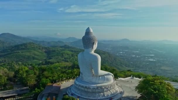Vista Aérea Belo Nascer Sol Phuket Grande Buda Topo Colina — Vídeo de Stock
