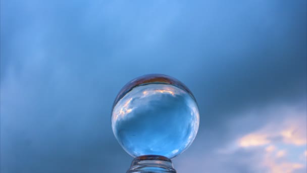 Vista Bela Natureza Pôr Sol Dentro Cristal Ball Stunning Pôr — Vídeo de Stock